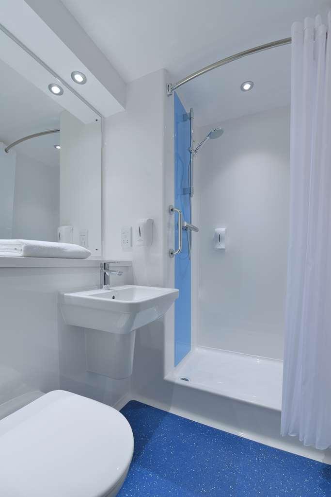 Travelodge Harrogate Habitación foto